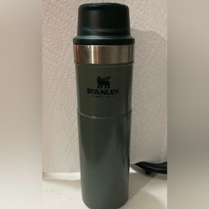 Travel Mug 20oz Stanley Trigger Action